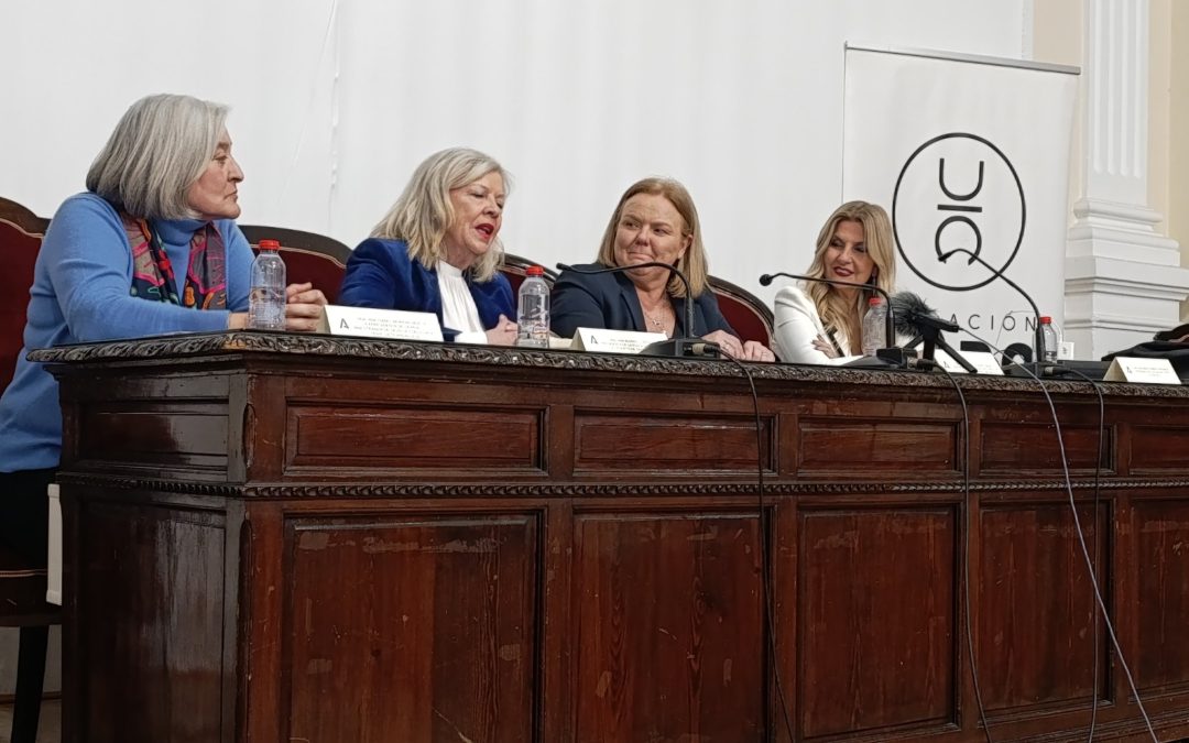 Cuarta edición de ‘Tauromaquia en femenino’, organizada por el Capítulo Granada de la Fundación del Toro de Lidia