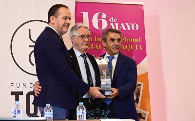 La Fundación del Toro de Lidia premia a Justo Algaba
